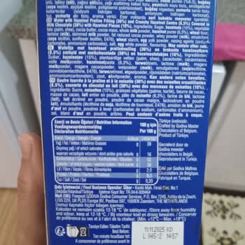 Godiva Çikolatadan Kurt Ve Kelebek Çıktı, Mağduriyetim Giderilmiyor