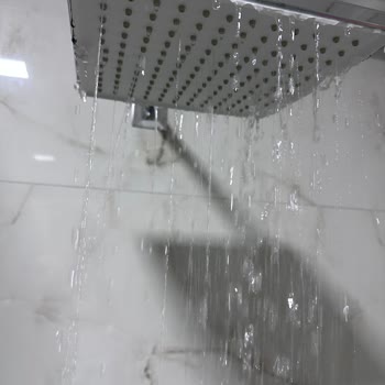 Satın Aldığım Duş Başlığında Su Kaçağı Ve Garanti Kapsamında Çözüm Talebi