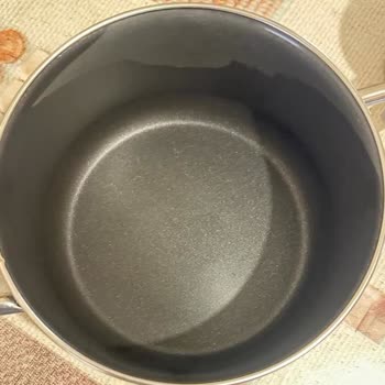 Madame Coco'dan Aldığım Tencere Takımı Kısa Sürede Bozuldu, Değişim İçin Ek Ücret Talep Edildi