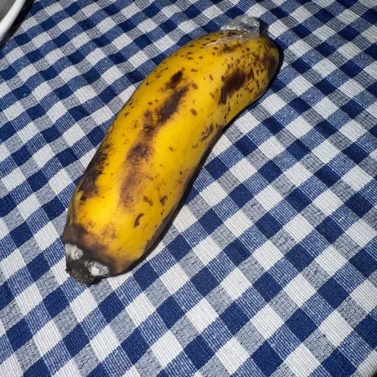 Şok Marketten Sürekli Taze Olmayan Meyve Ve Sebze Gönderilmesi