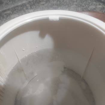 Çay Makinesinde Sürekli Oluşan Beyaz Kireç Tabakası Sorunu