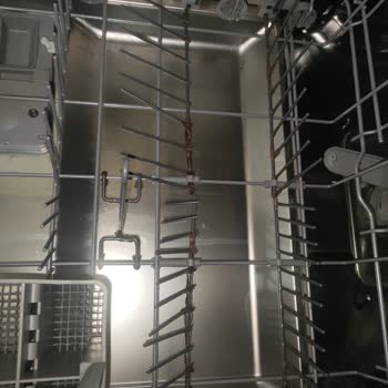 Arçelik Bulaşık Makinesi Telleri Paslandı, Hayal Kırıklığı Yaşadım