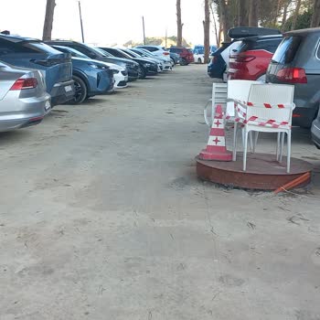 Otoparkta Açık Rögar Kapağı Nedeniyle Aracım Zarar Gördü