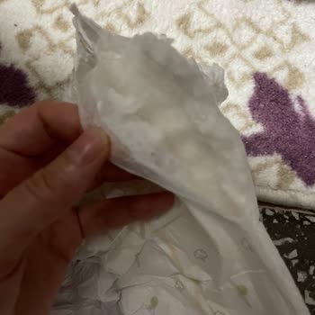 Aldığım Bebek Bezlerinde Yırtık Ve Eksik Cırt Sorunu Yaşadım