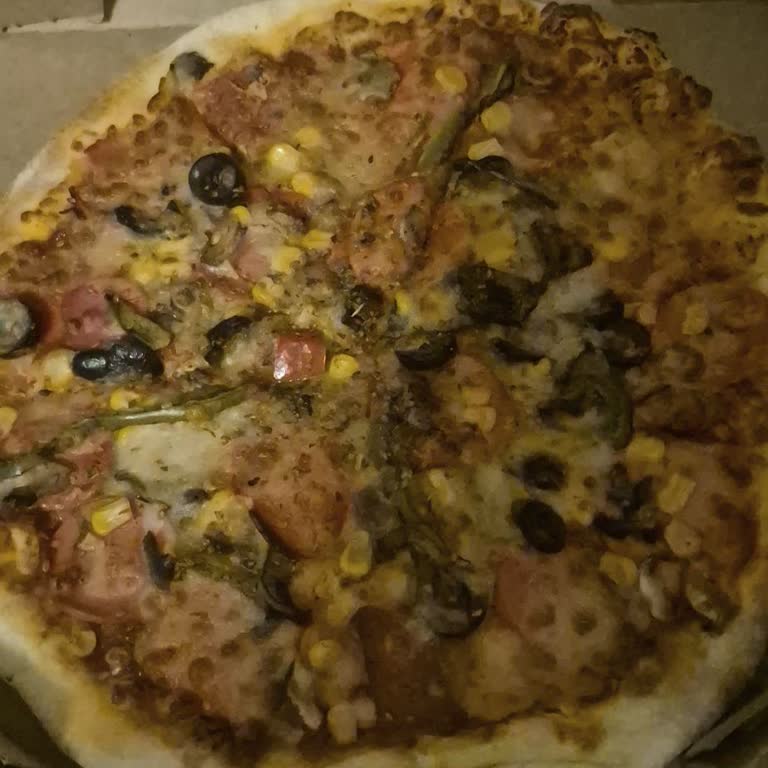 Domino's Pizza'da Malzeme Ve Kalite Hayal Kırıklığı