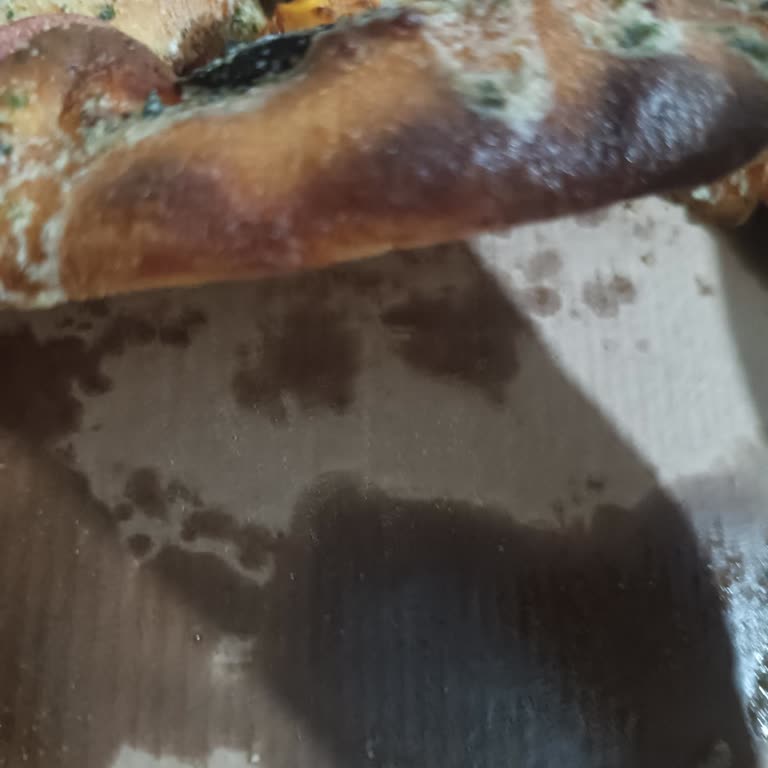 Yanlış Hamur Ve Kötü Tat Nedeniyle Hayal Kırıklığına Uğradım