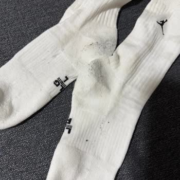 Bir Kez Giyilen Üründe Ciddi Tiftiklenme Ve Deformasyon Yaşadık