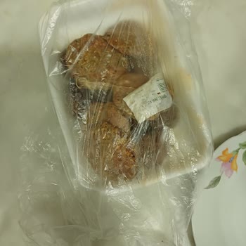 Bozuk Köfte Satışı Ve Eksik İade Skandalı