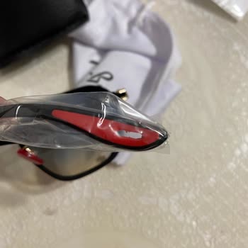 Orijinal Olmayan Gözlük Ve İade Talebime Ret Cevabı Mağduriyet Yarattı