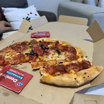 Domino’s Pizza Siparişimde Bozuk Malzeme Ve Yetersiz Çözüm