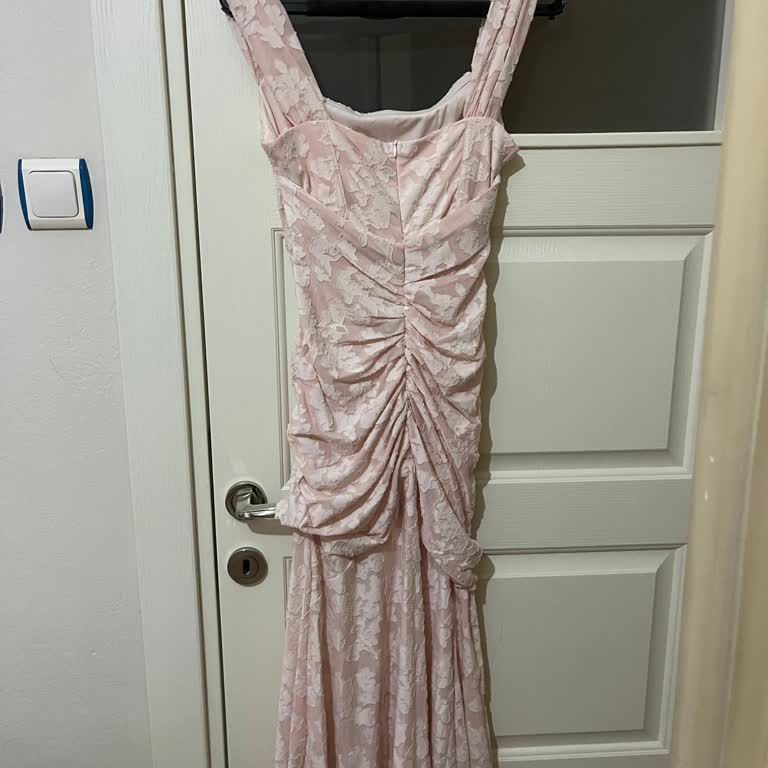 Yanlış Renk Ve Düşük Kaliteli Elbise İçin İade Talebim Reddedildi