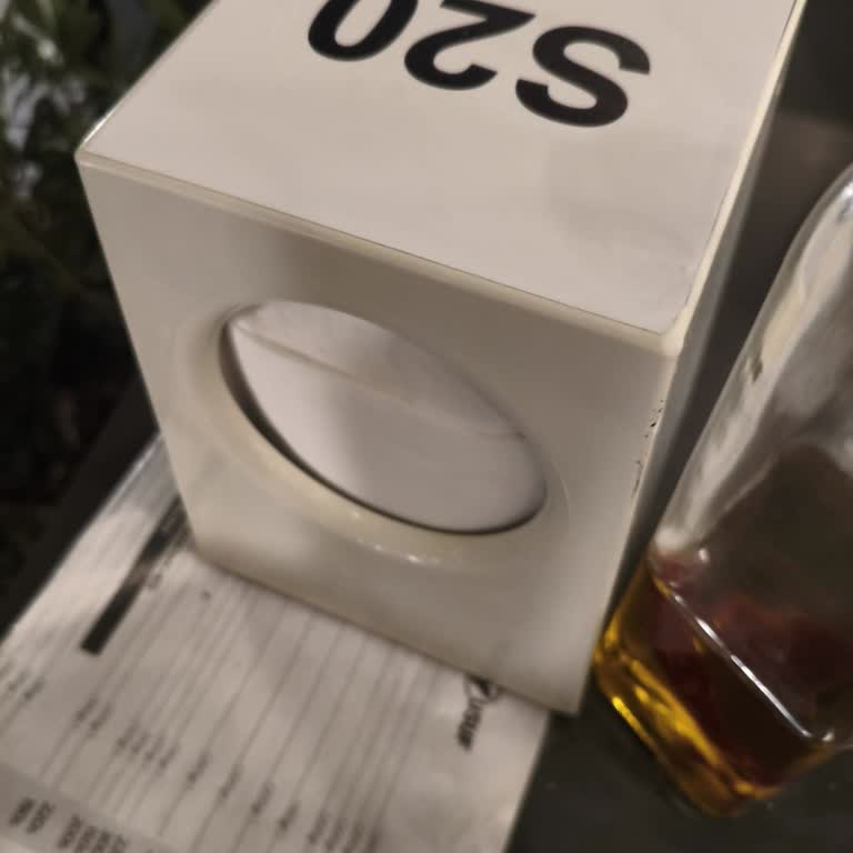 Köfteci Yusufta Kirli Masa Eksik Ürün Ve Fiş Verilmemesiyle Yaşanan Mağduriyet