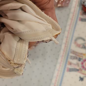 Kusurlu Ve Farklı Gelen Elbiseye İade Reddi Mağduriyeti