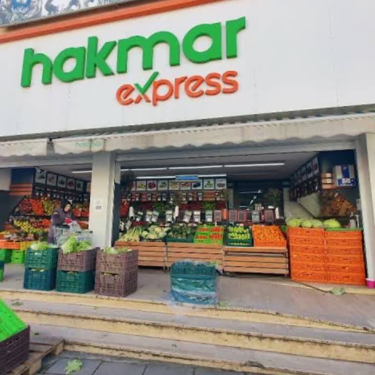 Kasiyerin Çocuğa Bağırması Ve Mağaza Yönetiminin İlgisizliği