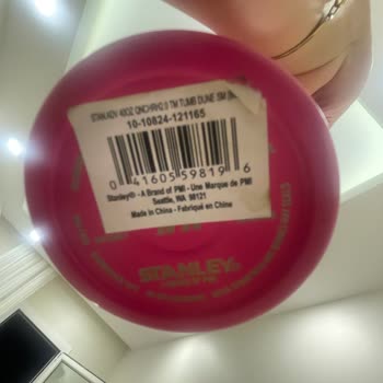 Stanley Termos Yanlış Kapak ve Yırtık Pipetle Teslim Edildi, Çözüm Bekliyorum