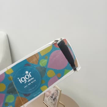 Geç Gelen Kargo Ve Dar Kalıp Sandalet Nedeniyle Hayal Kırıklığı