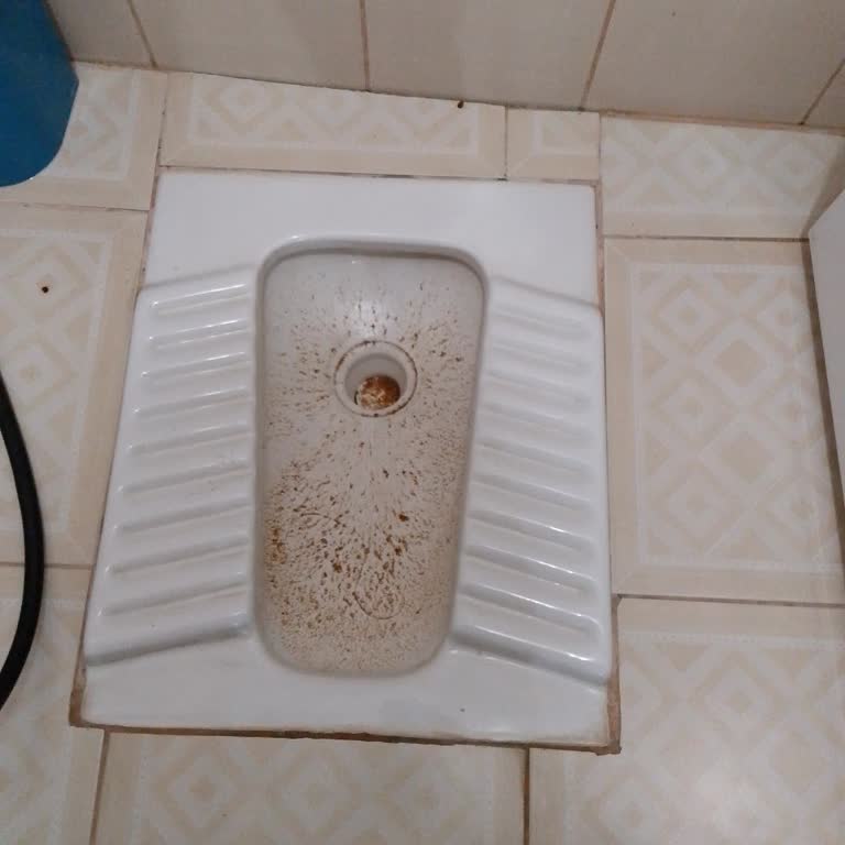 Kanalizasyon Taşması Nedeniyle Yaşanan Sağlık Ve Hijyen Sorunu İçin Acil Müdahale Talebi