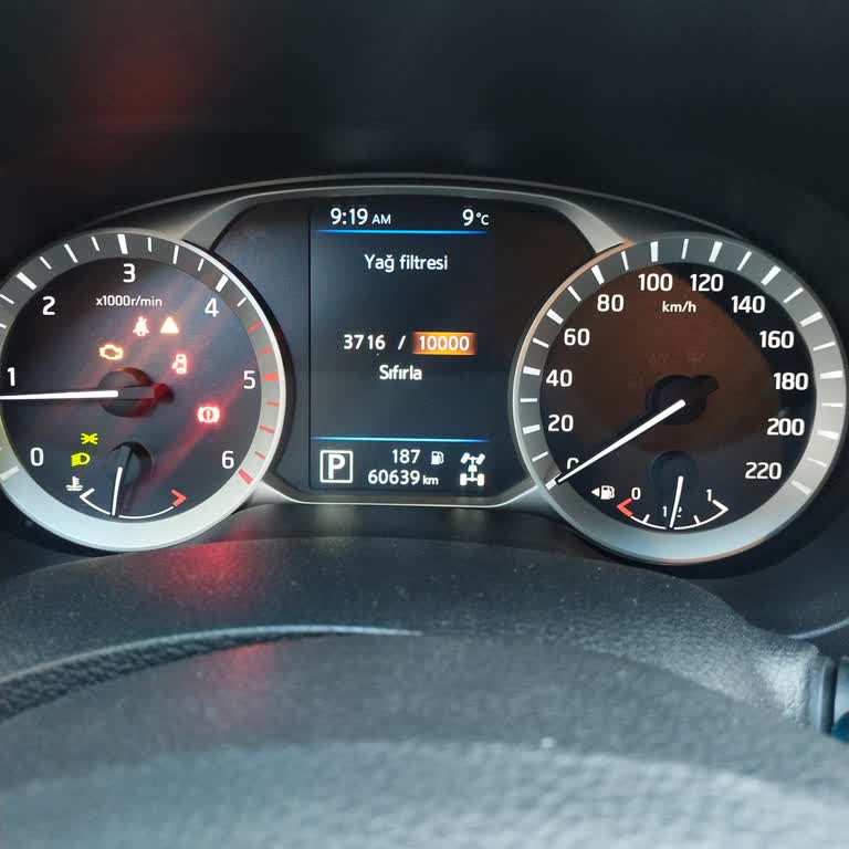 Nissan Navara Uzun Yolda ESP Ve Motor Arızası Kronik Mi