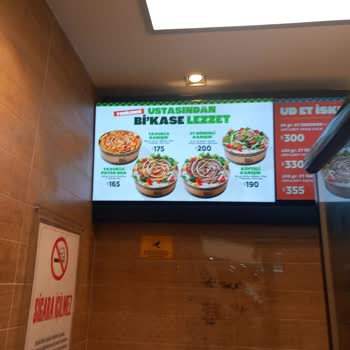 Usta Dönerci'den Eksik Ve Yanıltıcı Ürün Sunumu, İlgisiz Personel