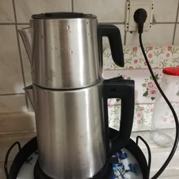 Çay Makinesinde Kısa Sürede Ciddi Elektrik Sorunu Ve Yanık Kokusu