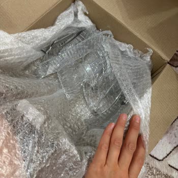 Yurtiçi Kargo Hasarlı Kargo Teslimatı Sonrası Mağduriyetim Giderilmedi, Ücret İadesi İstiyorum