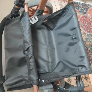 Garanti Kapsamındaki Bebek Arabası İçin Ücret Talep Edilmesi Mağduriyet Yaratıyor