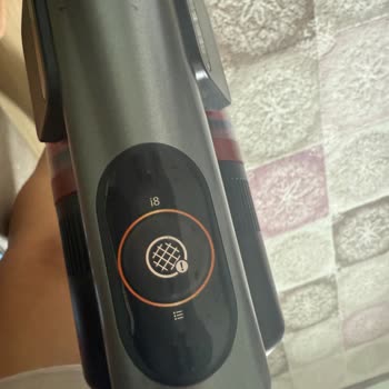 Philips 8000 Dikey Süpürgede Sürekli Filtre Uyarısı Ve Hızlı Batarya Tükenmesi