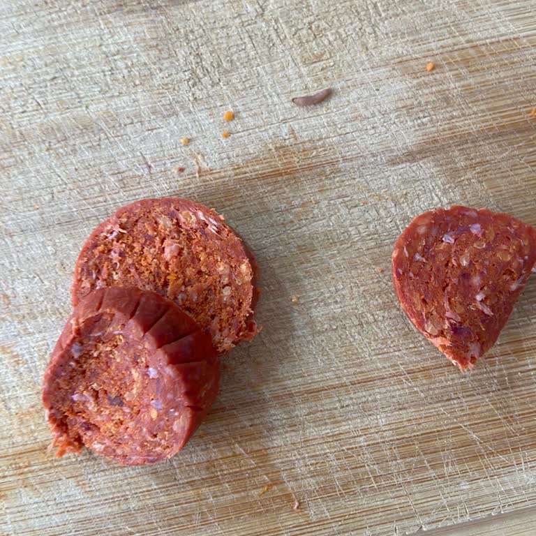 Aldığım Dana Sucuğundan Canlı Kurt Çıktı Endişelendim