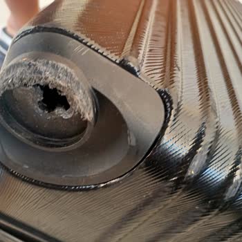 Uçuş Sonrası Valiz Hasarı ve Mağduriyet Talebi