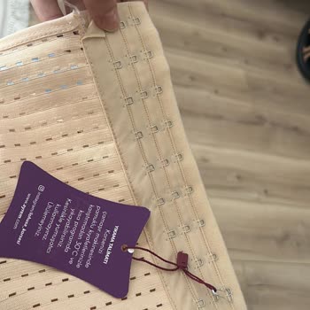 Defolu Ve Yırtık Gelen Korse İçin Değişim Talebim Reddedildi