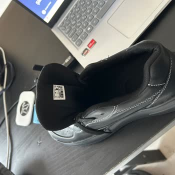 Yanlış Numara Ve Etiketi Karalanmış Ayakkabı, İade Talebime Dönüş Yok