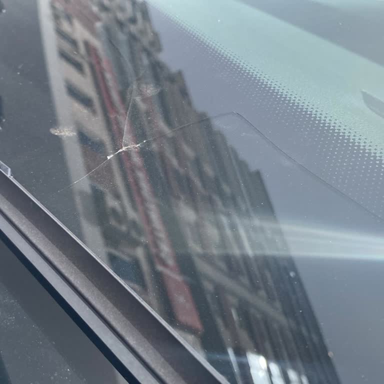 Cam Tedarik Sürecindeki Gecikme Güvenliğimi Tehlikeye Atıyor