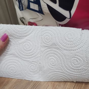 Defolu Havlu Kağıt Ve Yetersiz Müşteri Hizmeti Nedeniyle Mağduriyet