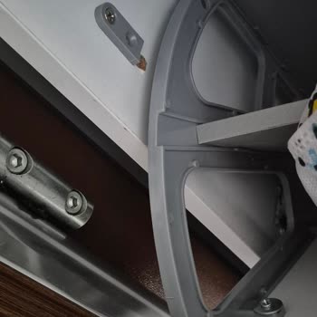 Ayakkabılık Raf Tutucu Parçası Kırıldı Yedek Parça Bulunamıyor