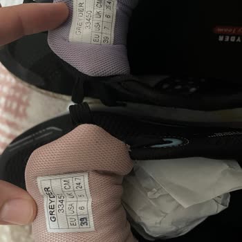 Yanlış Numara Ayakkabı Gönderildi, Çözüm Sunulmadı