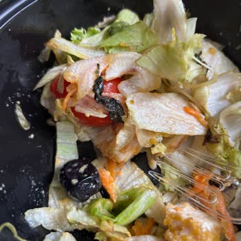 Her Siparişimde Kalitesiz Yeşilliklerle Karşılaşıyorum Çözüm Yok