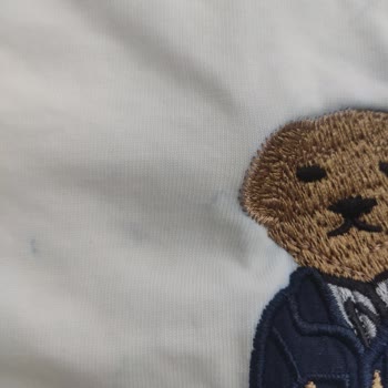 Yeni Alınan Tişörtün Baskısı İlk Yıkamada Tüm Ürünü Boyadı