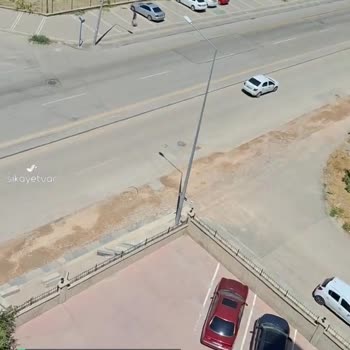 Ankara Büyükşehir Belediyesi Ahimesgut Mah. Zirve Caddesi Asfalt Yok!