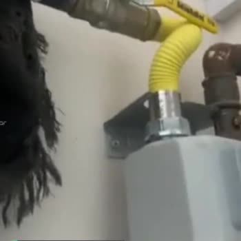 İGDAŞ Mühendisinin Hakaretleri Ve Tavrı