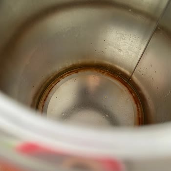 Bebek Mamasında Pas Çıkması Ve Müşteri Hizmetlerinden Yanıtsız Kalma