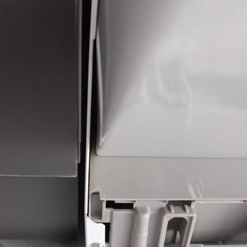 Kutusundan Arızalı Çıkan Bulaşık Makinesi İçin Çözüm Bekliyorum