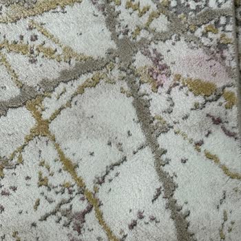 Yıkama Sonrası Halılarım Lekeli Ve Zarar Gördü, Mağduriyetim Giderilmiyor