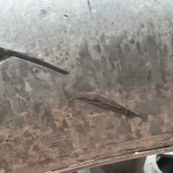 Kısa Sürede Lastiklerde Derin Çatlaklar Oluştu