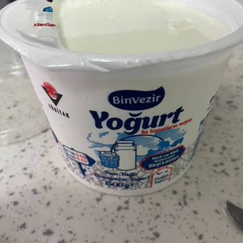 Aldığım Yoğurtta Sarı Lekeler Çıktı, İade Talebim Karşılanmıyor