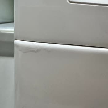 Bosch Çamaşır Makinesinde Deterjan Bölmesi Kabarması Ve Kalıcı Koku Sorunu