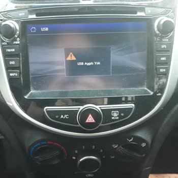 Hyundai Accent Blue Aracımda Radyo Ve USB Sorunları Sürekli Devam Ediyor