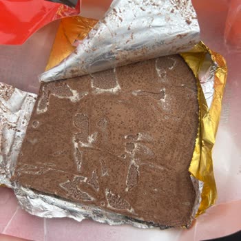 Taze Çikolata Aldım, Bozulmuş Çıktı: Eti’den Geri Dönüş Bekliyorum