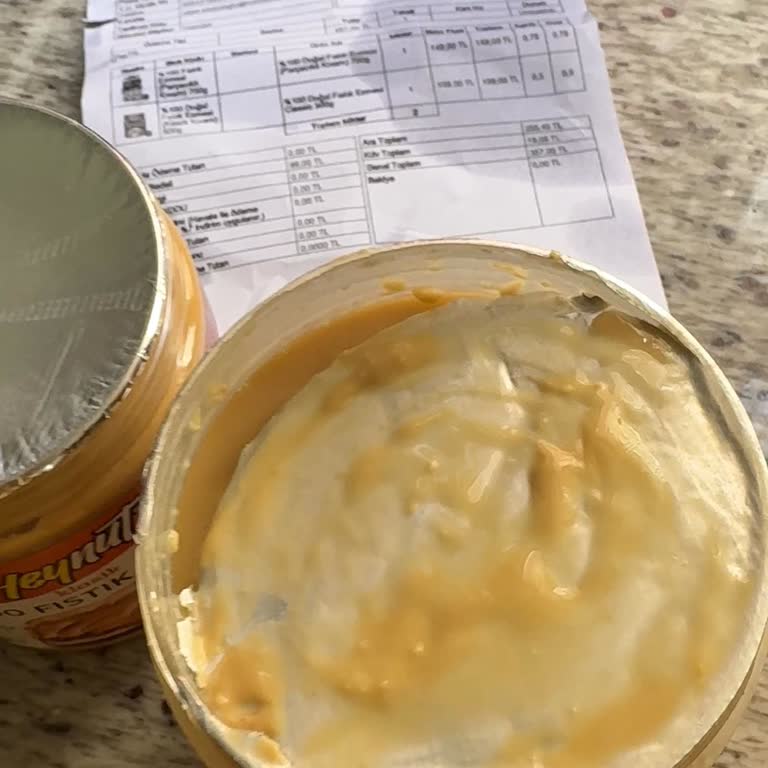 Açık Emniyet Kapağı Ve Yağ Sızıntısı Nedeniyle Sorunlu Fıstık Ezmesi Teslimatı