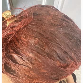 Açık Kumral Boya Saçımı Kıpkırmızı Yaptı, Mağduriyetim Giderilsin!