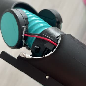 Garanti Kapsamındaki Süpürgenin Kırılan Parçası İçin Ücret Talebi